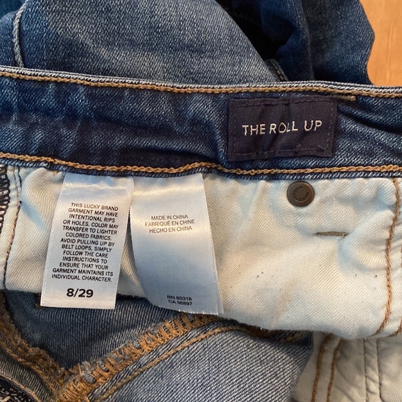 Lucky Brand Roll Over Jean Shorts - Picture 4 of 4
